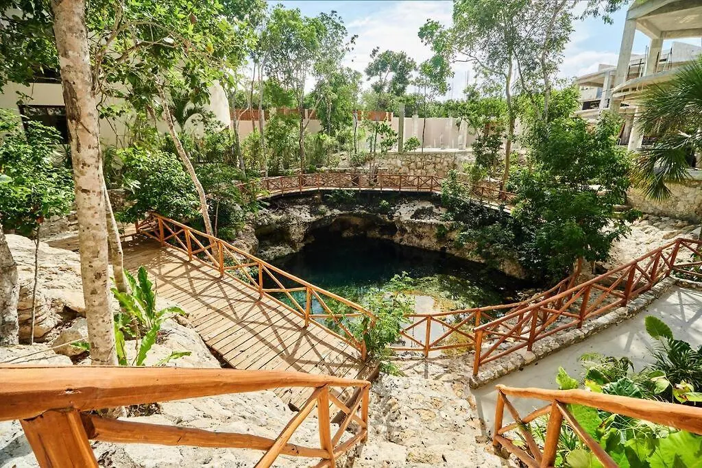 Adora H30 - Luxe Studio W/ Outdoor Tub & Private Cenote Tulum Mexico